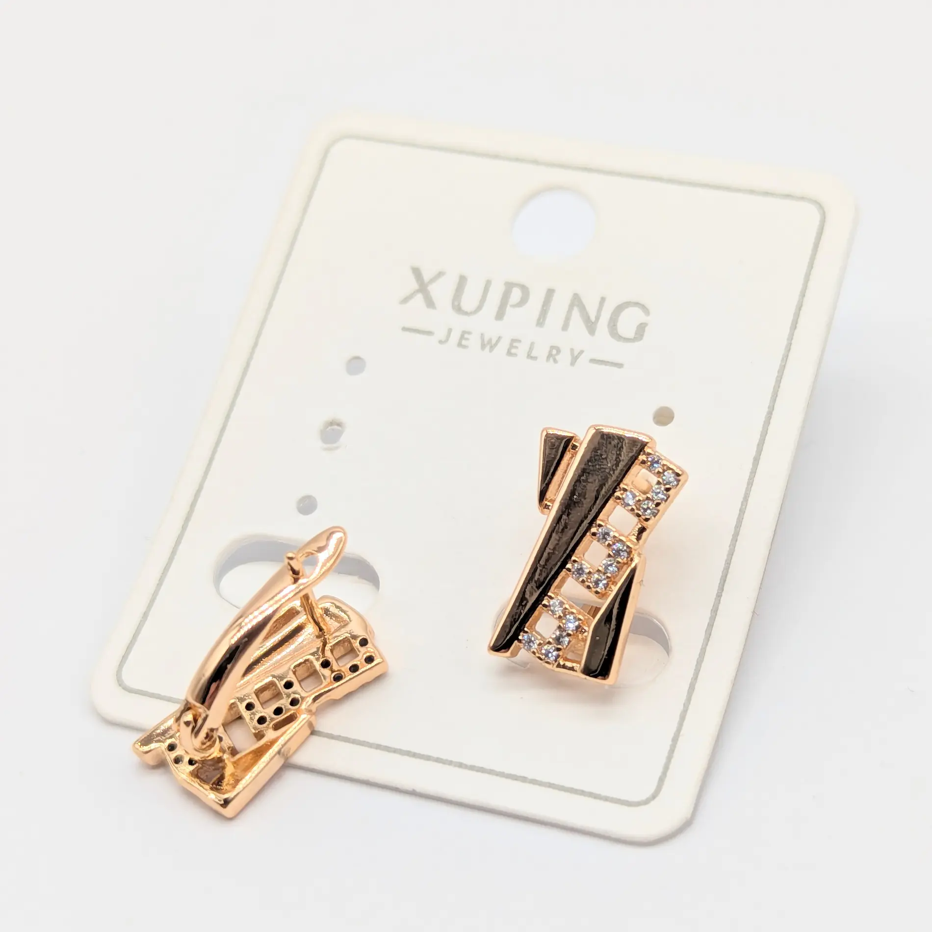 Сережки Xuping 18к “Геометрія Блек” з цирконієм 15*9