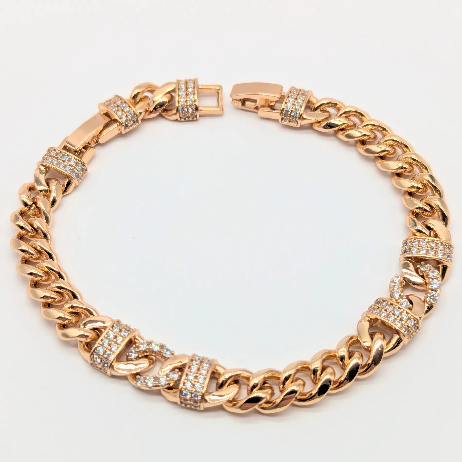 Браслет ХР 18К “Соня” з цирконієм, довжина 17+3 см, ширина 0.8 см