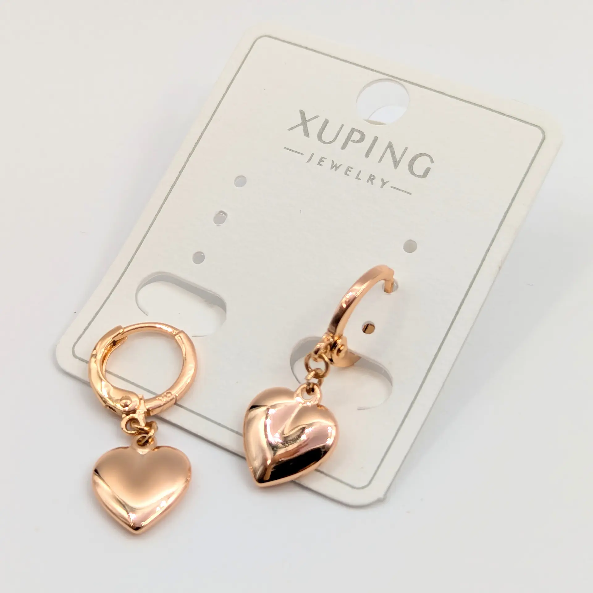 Сережки Xuping 18К “Корделія” у формі серця, 1*2.6 см