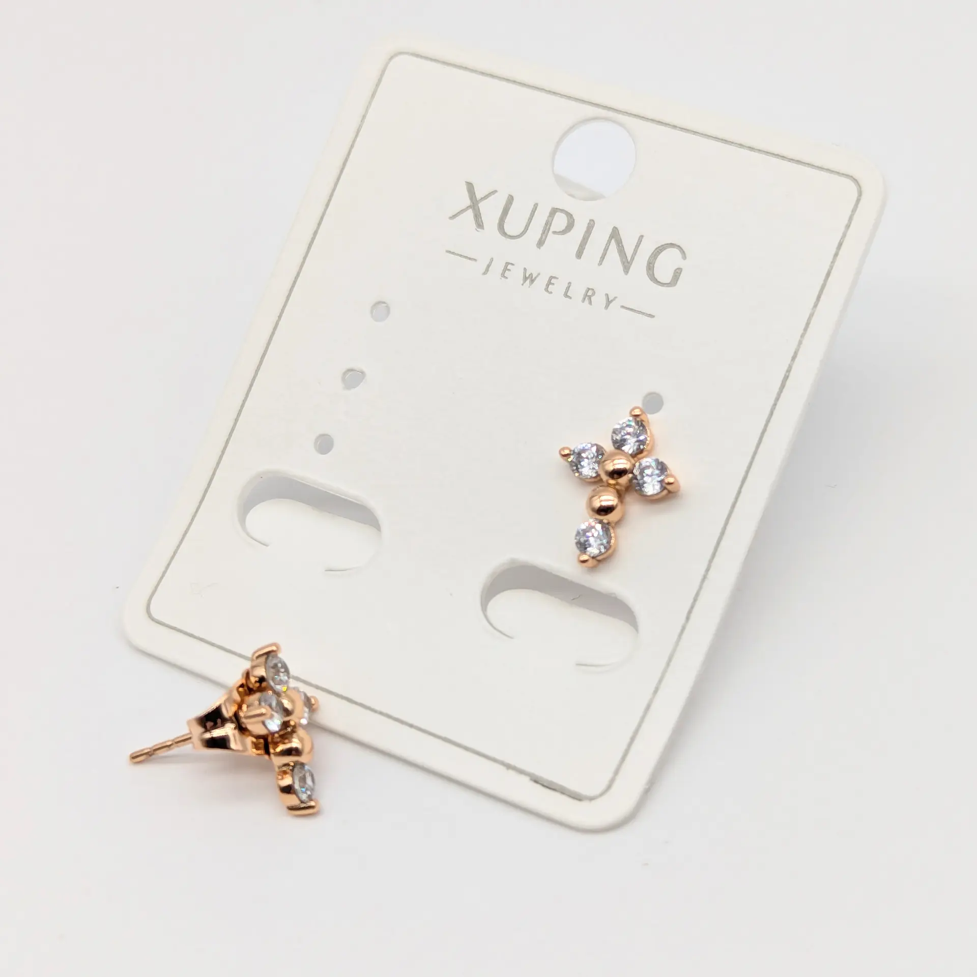 Сережки Xuping 18к «Хрестик світла» з цирконієм, 1.3*1.6 см