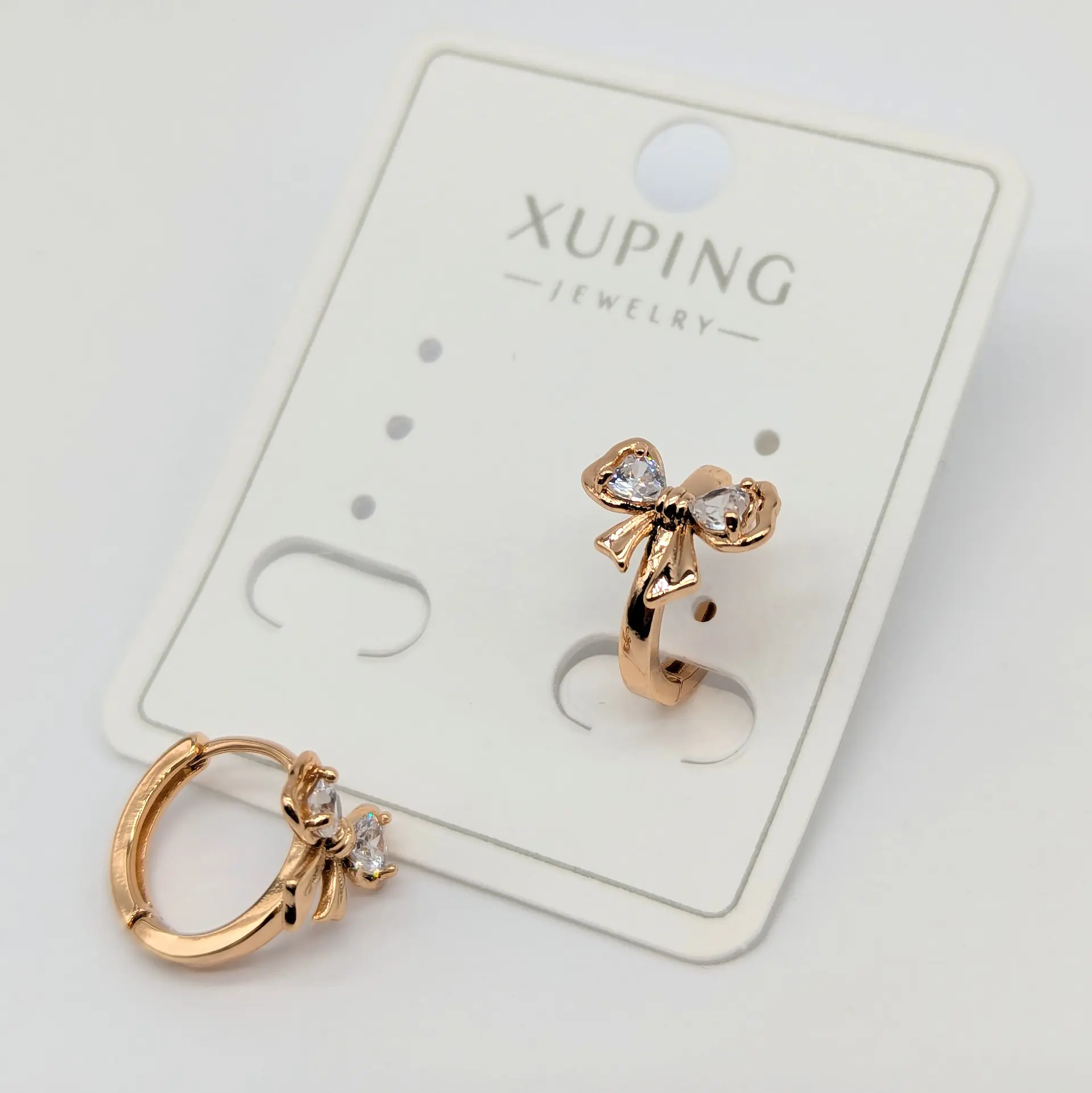 Сережки Xuping 18к «Кристальний бантик» з цирконієм, 1*1.2 см