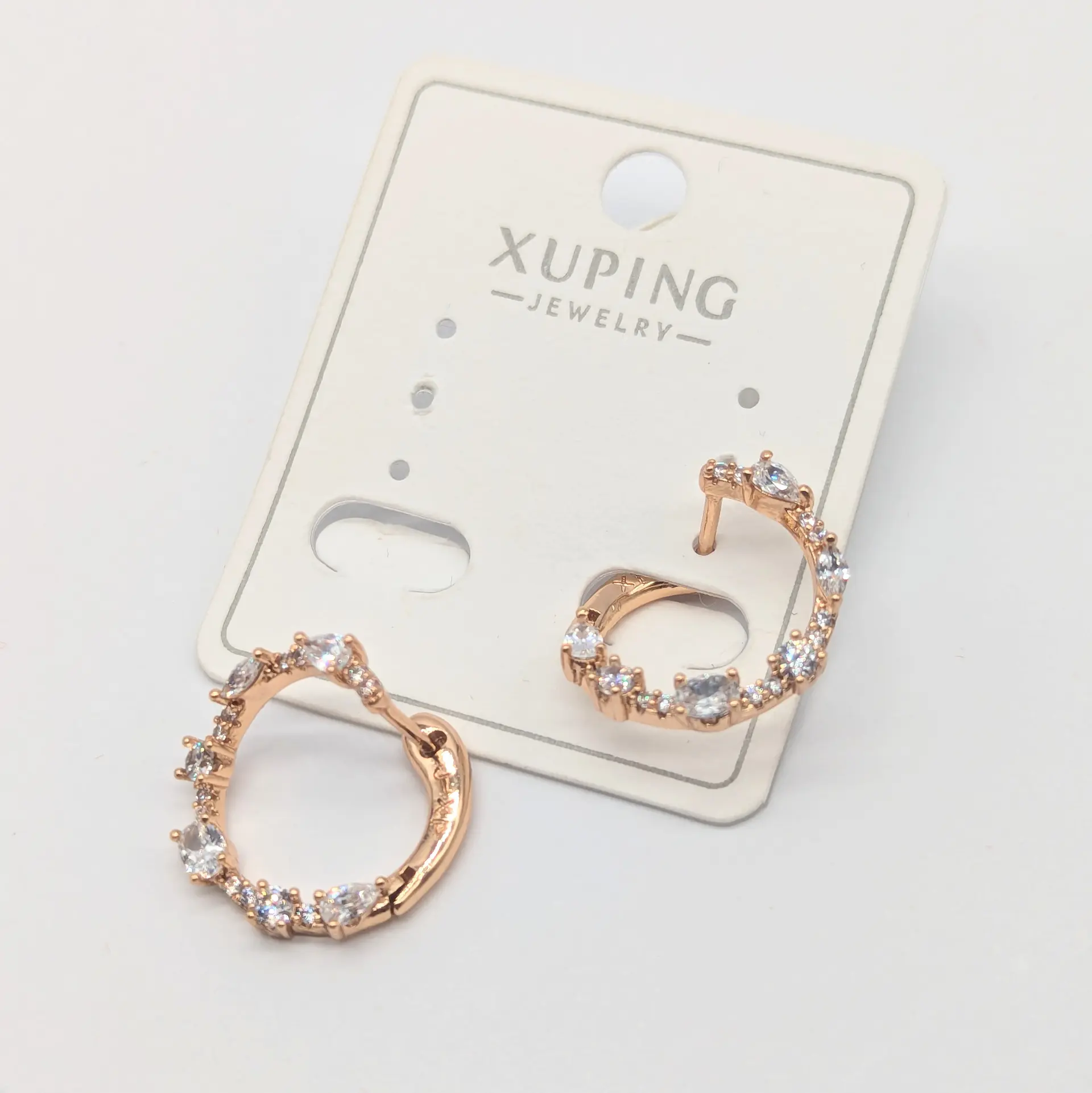 Сережки Xuping 18к «Сяйво Гармонії», 1.9*1.8 см