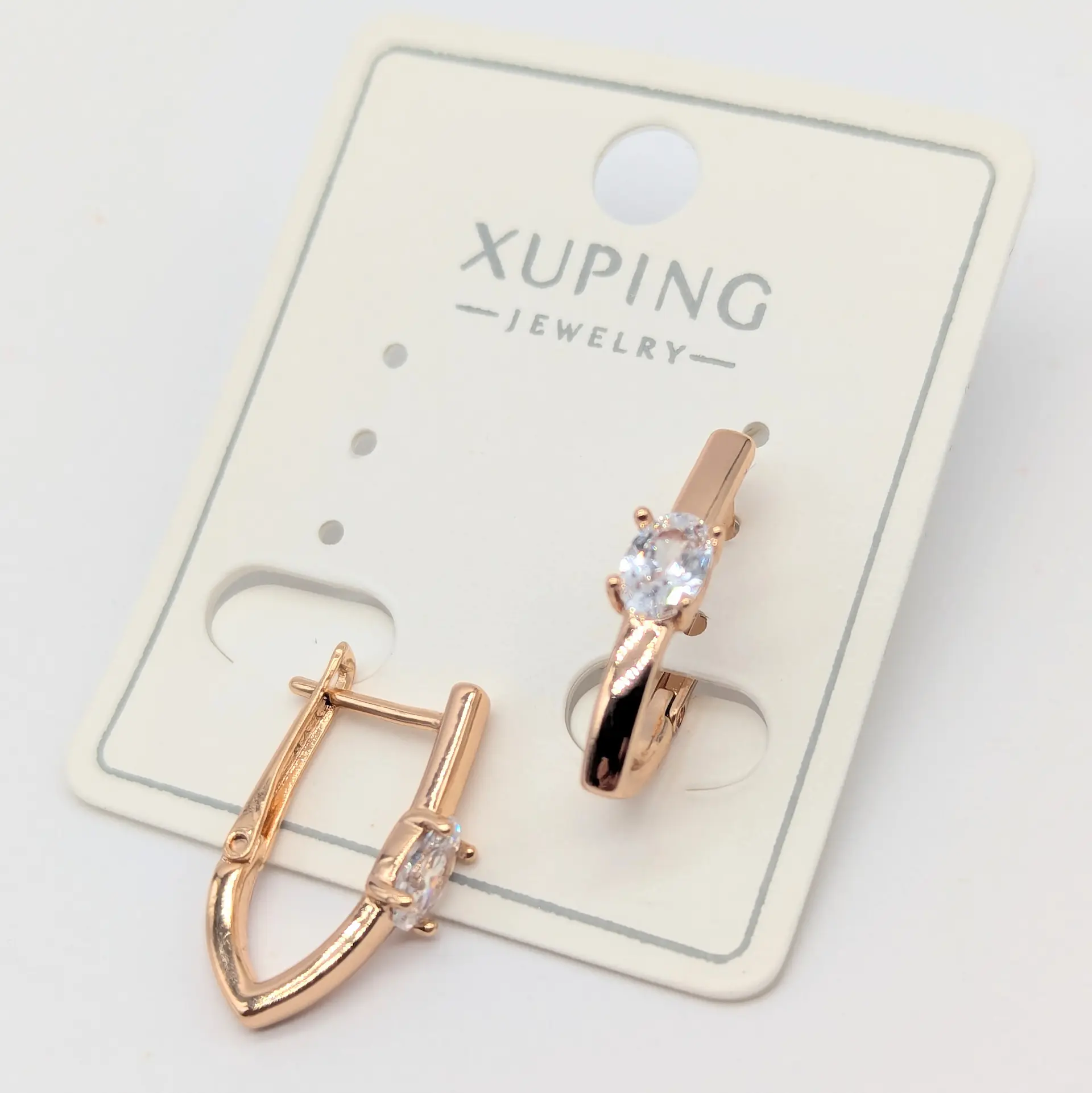 Сережки Xuping 18к «Ніжний Акцент», 0.4*1.9 см