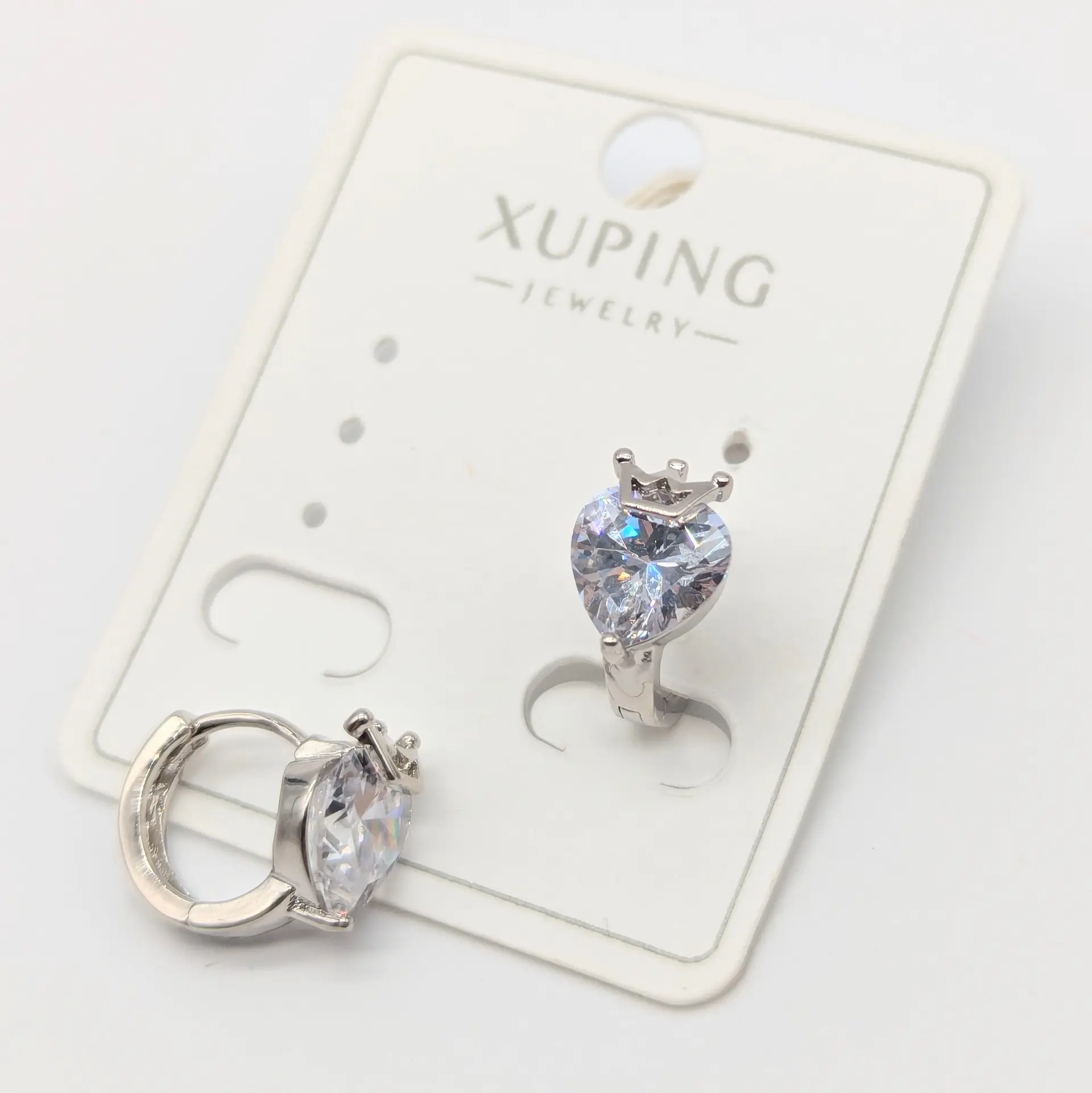 Сережки Xuping срібні «Королівське Серце», 0.8*1.1 см