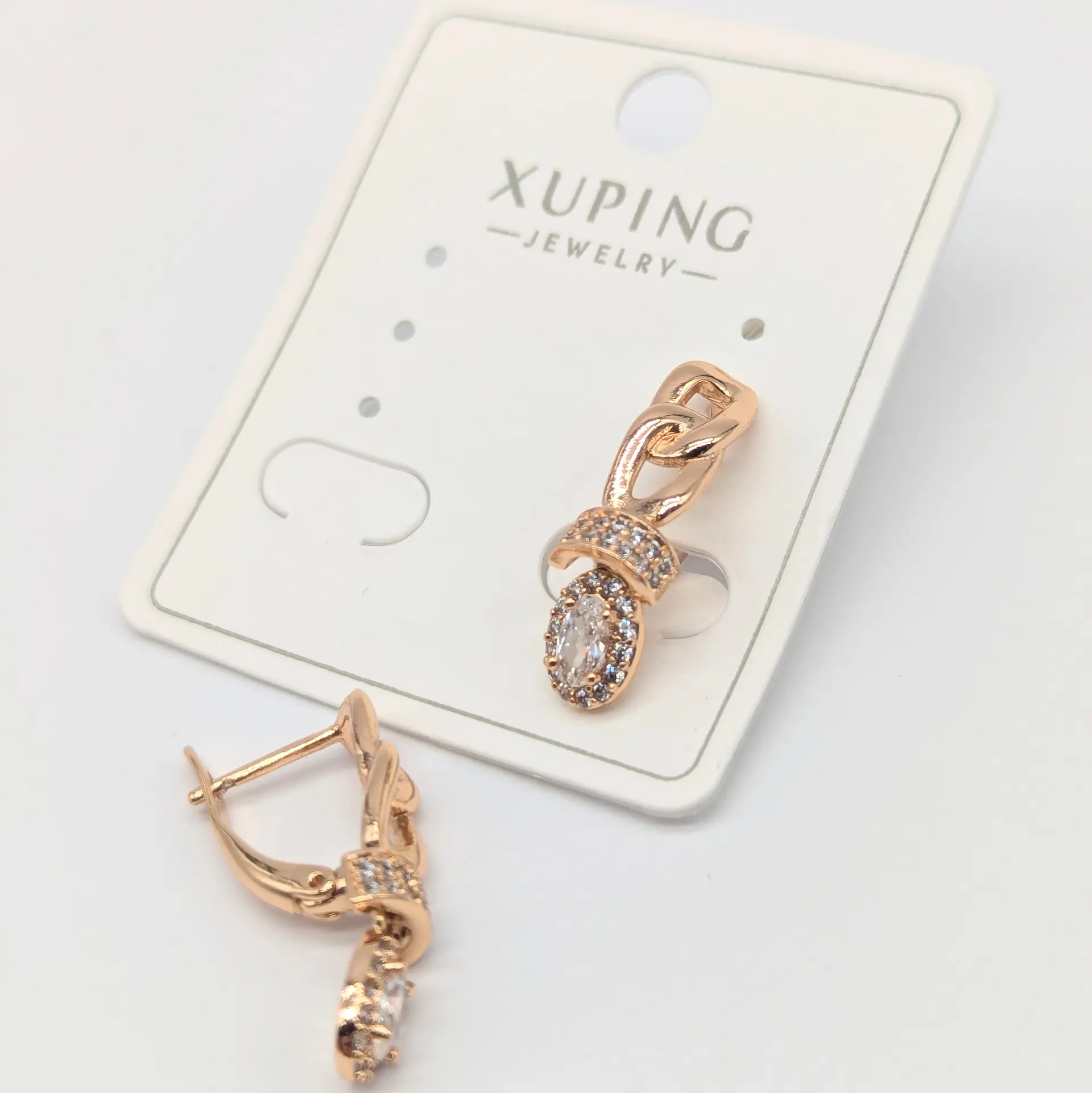 Сережки Xuping 18к «Золоте Переплетіння», 0.7*2.3 см