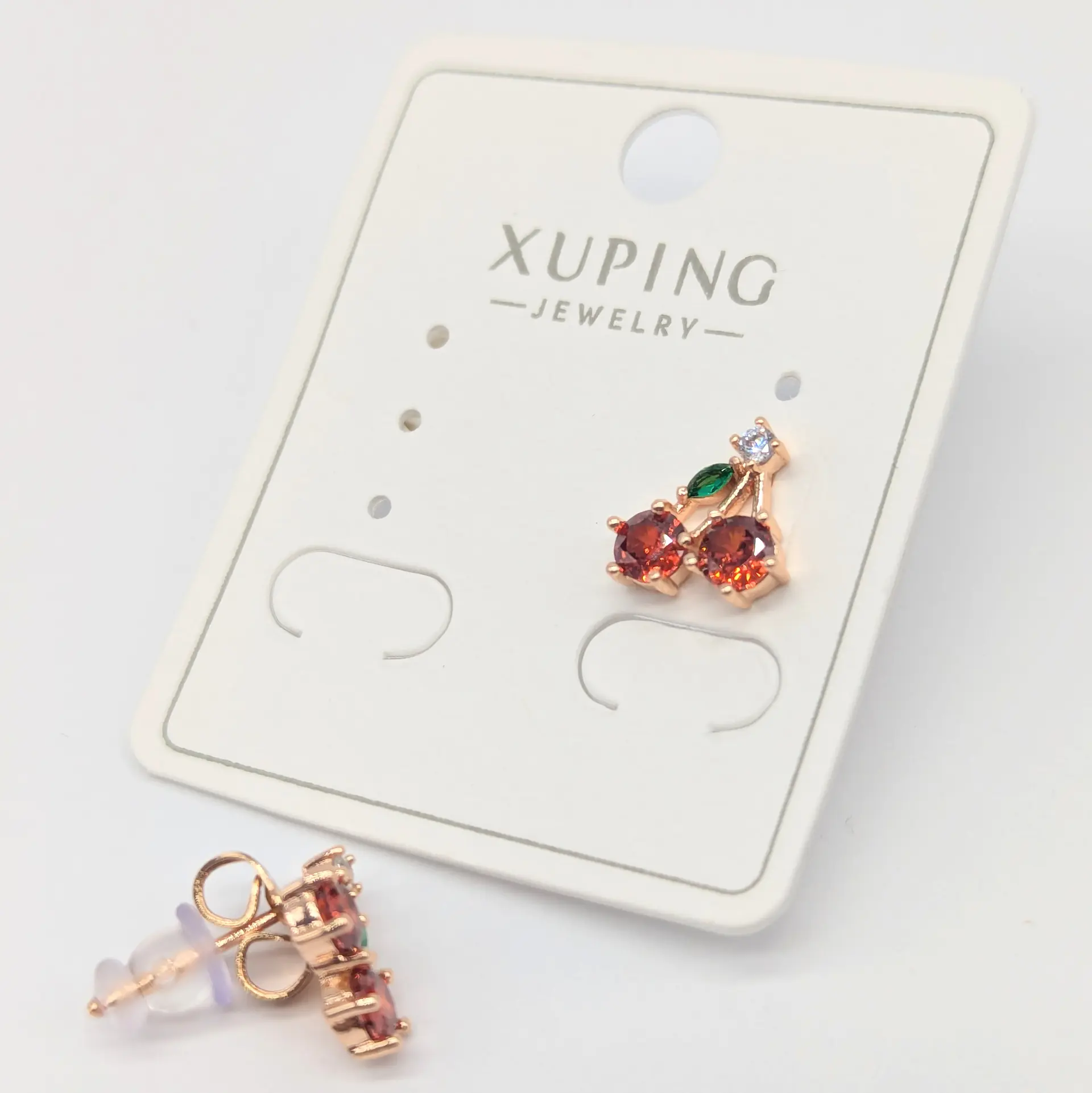 Сережки Xuping 18к «Вишнева Іскра», 1*1.1 см