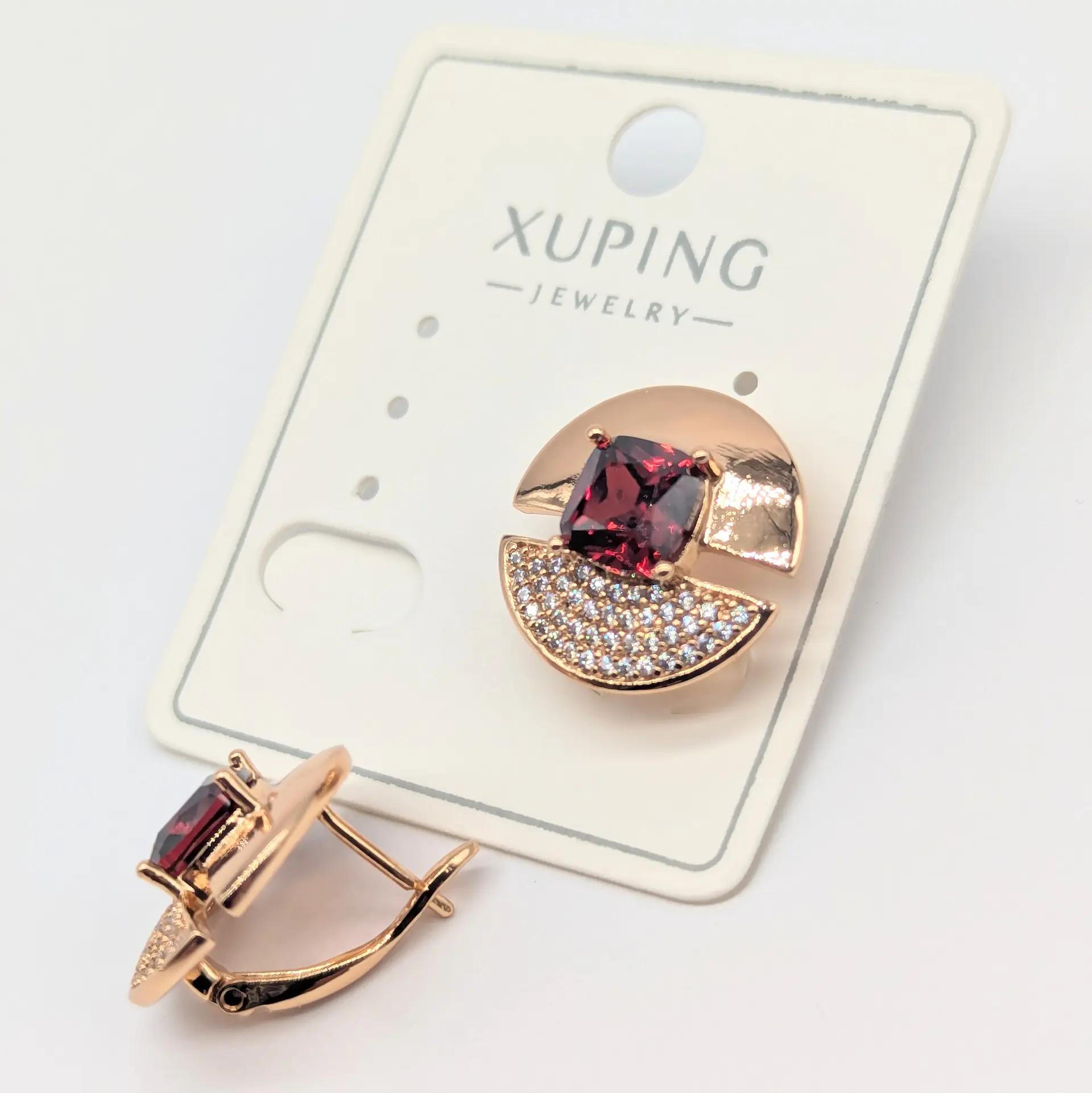 Сережки Xuping 18к «Рубіновий Півмісяць», 1.6*1.6 см
