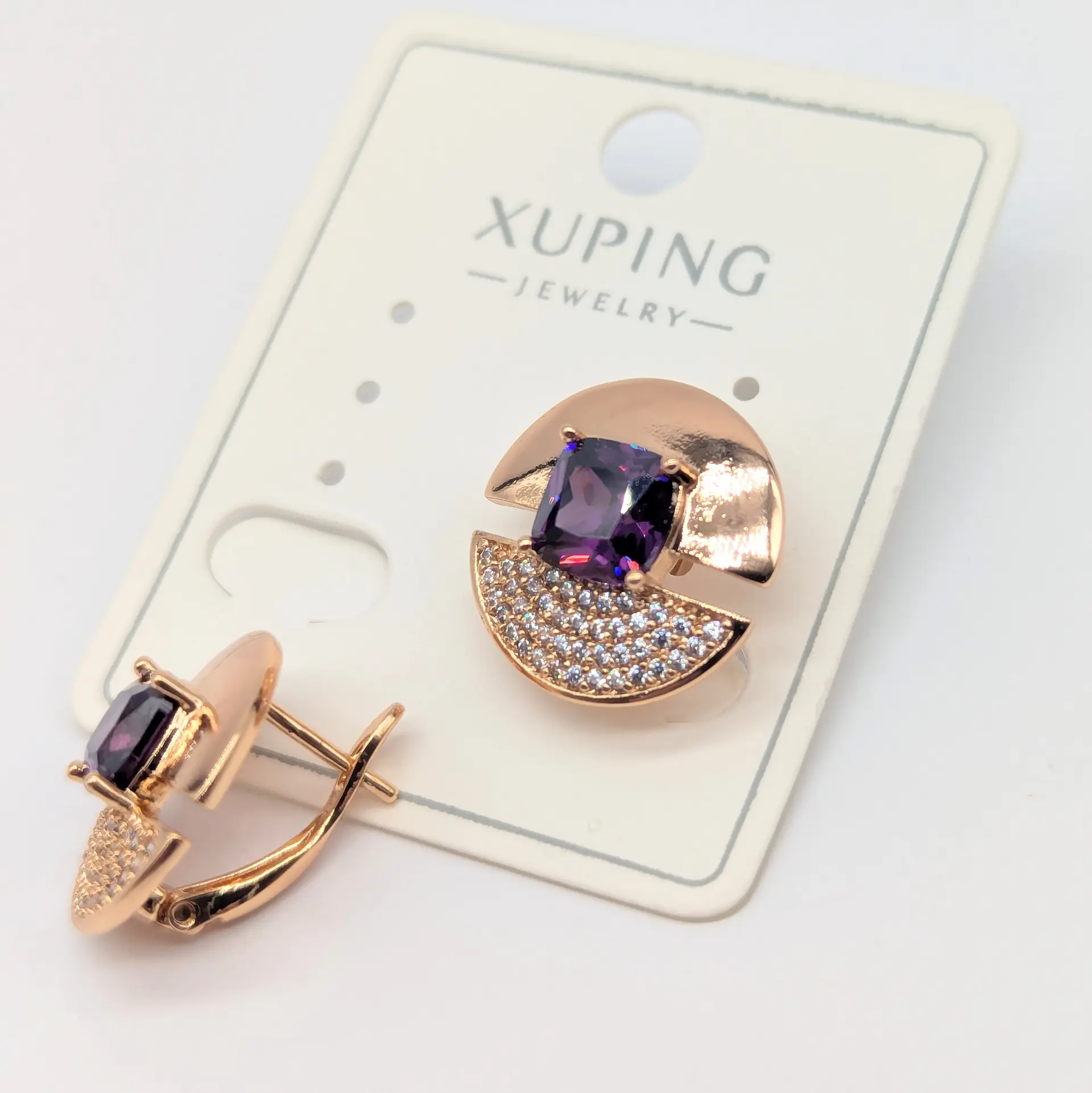Сережки Xuping 18к «Фіолетова Гармонія», 1.6*1.6 см