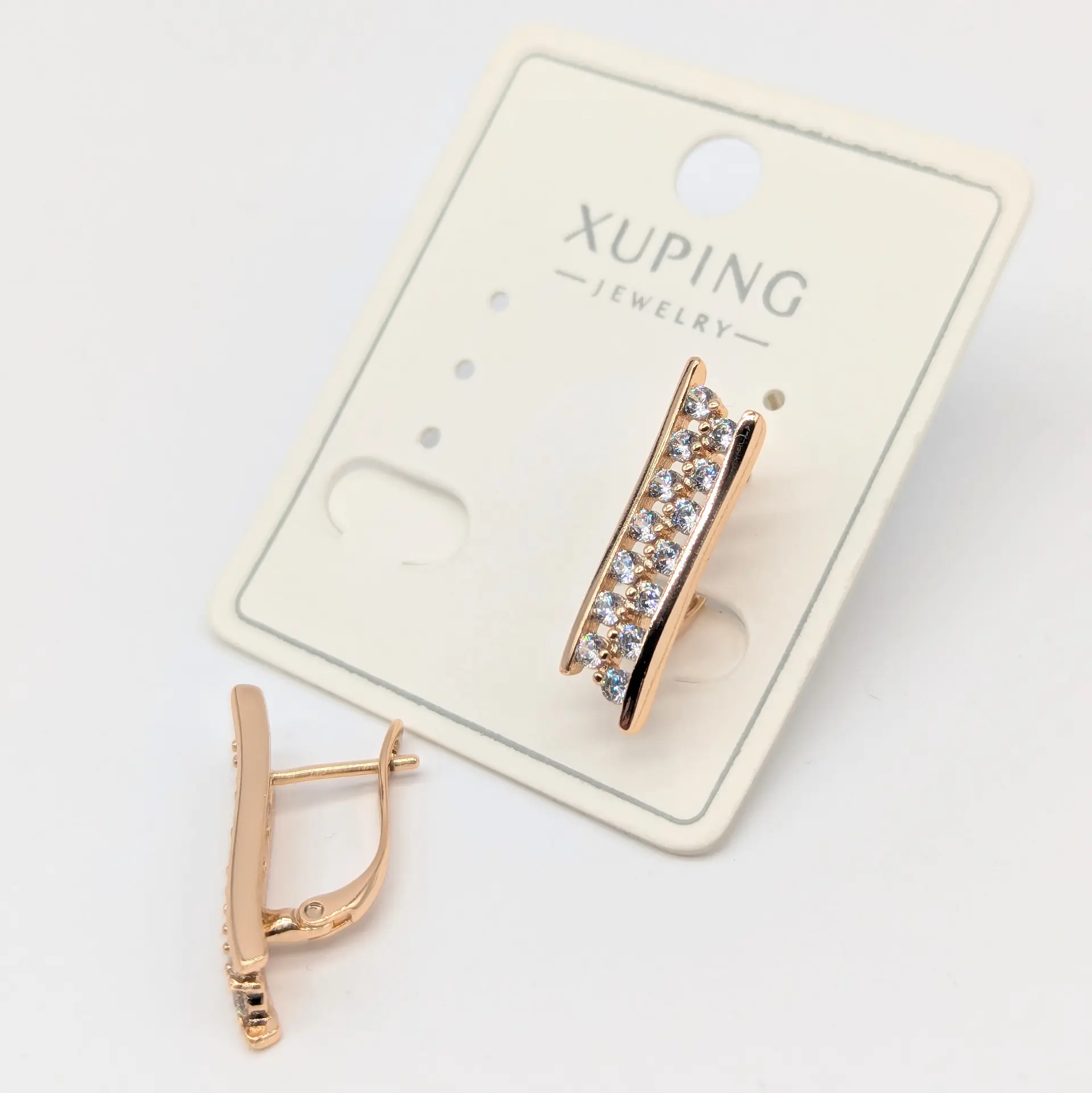 Сережки Xuping 18к «Золота Лінія Сяйва», 0.5*2.1 см