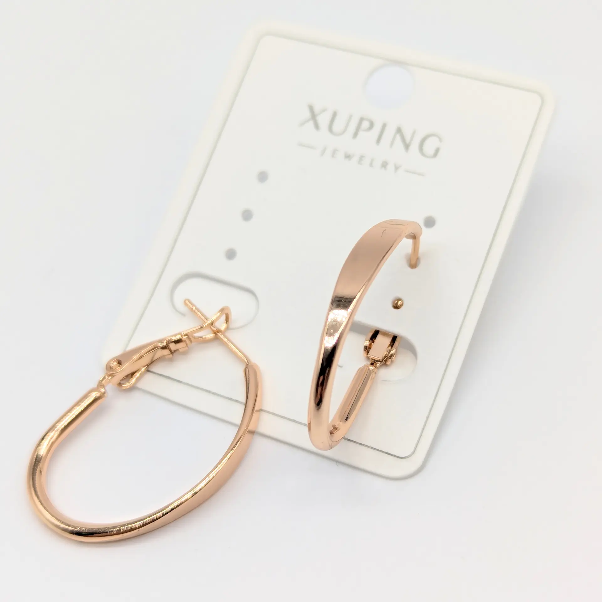 Сережки Xuping 18к «Золотий Овал», 0.4*2.8 см