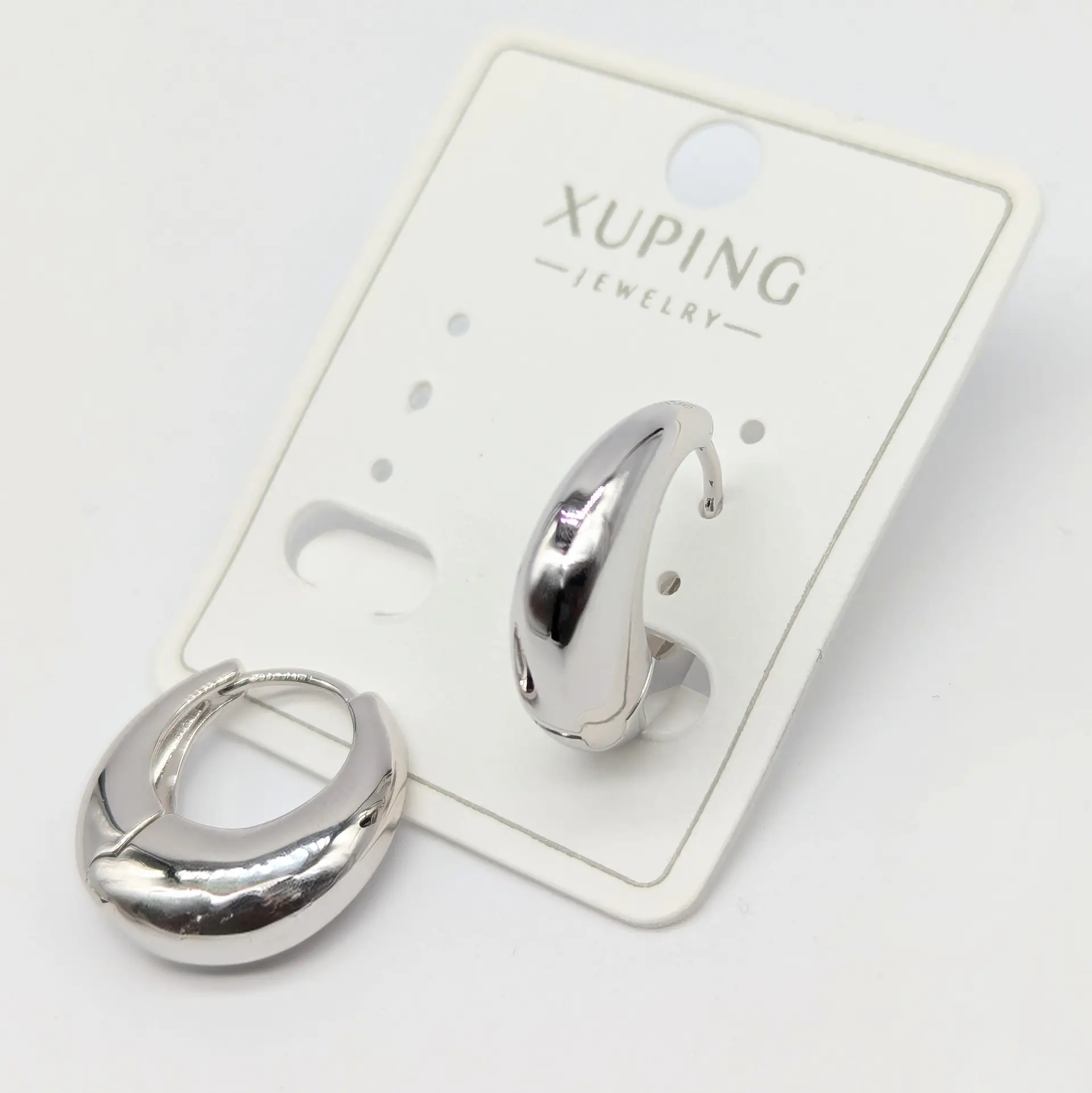 Сережки Xuping «Срібна Хвиля», 0.5*1.9 см