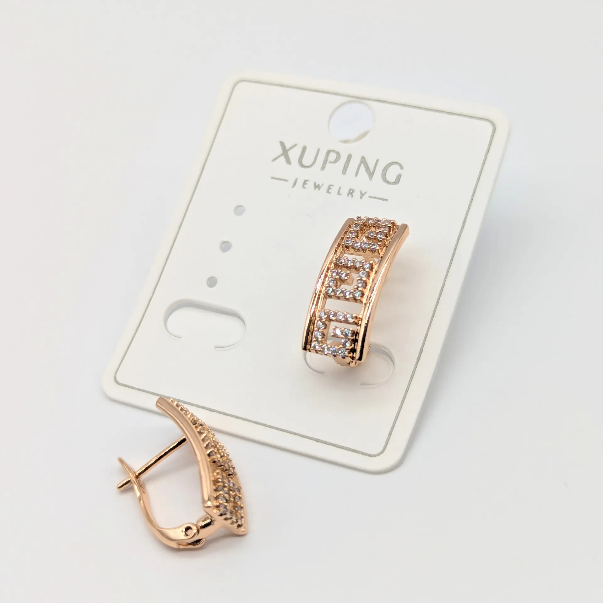Сережки Xuping 18к «Золотий Лабіринт», 0.8*1.8 см