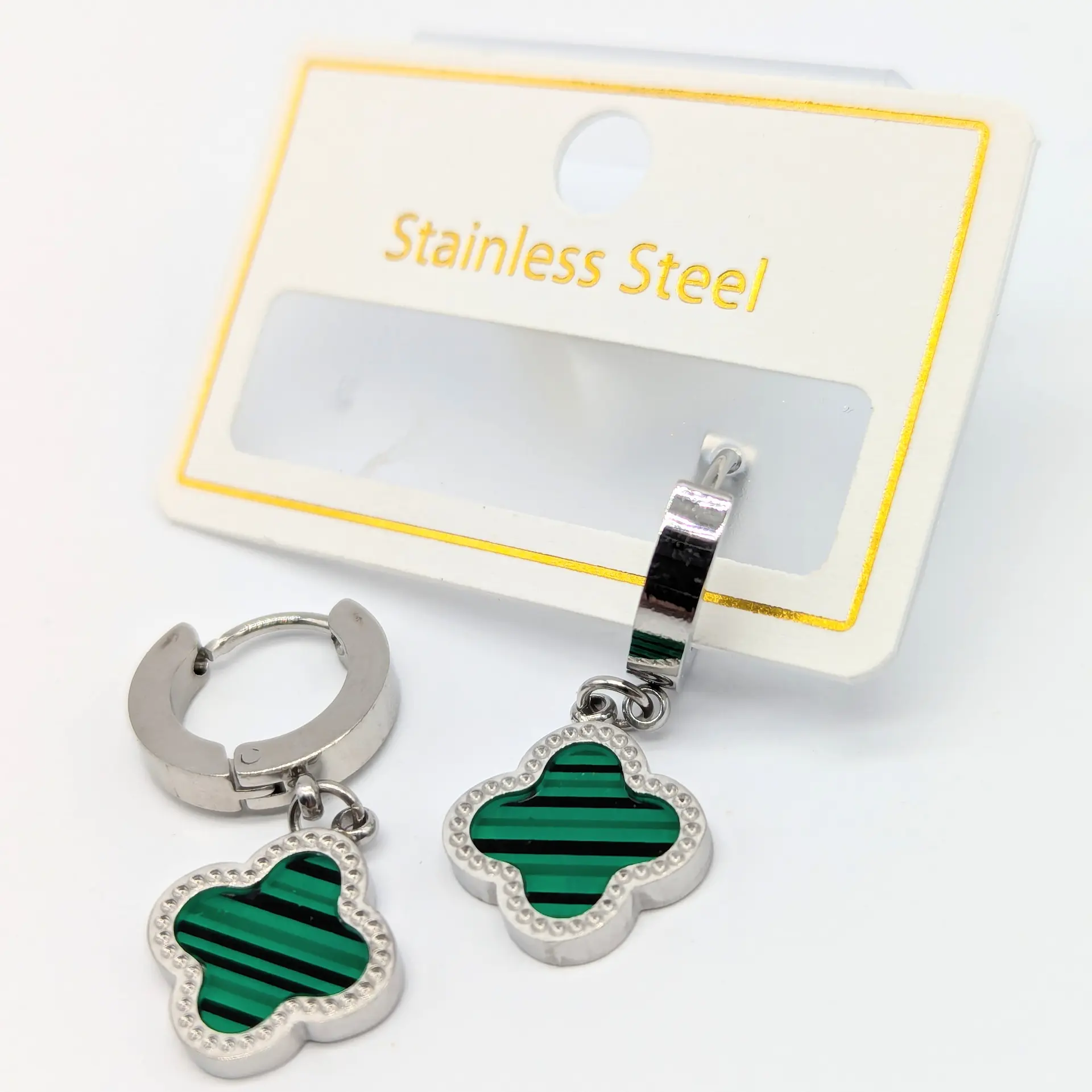 Сережки Stainless Steel  срібні «Смарагдовий Клевер Стайл», 1.3*3 см