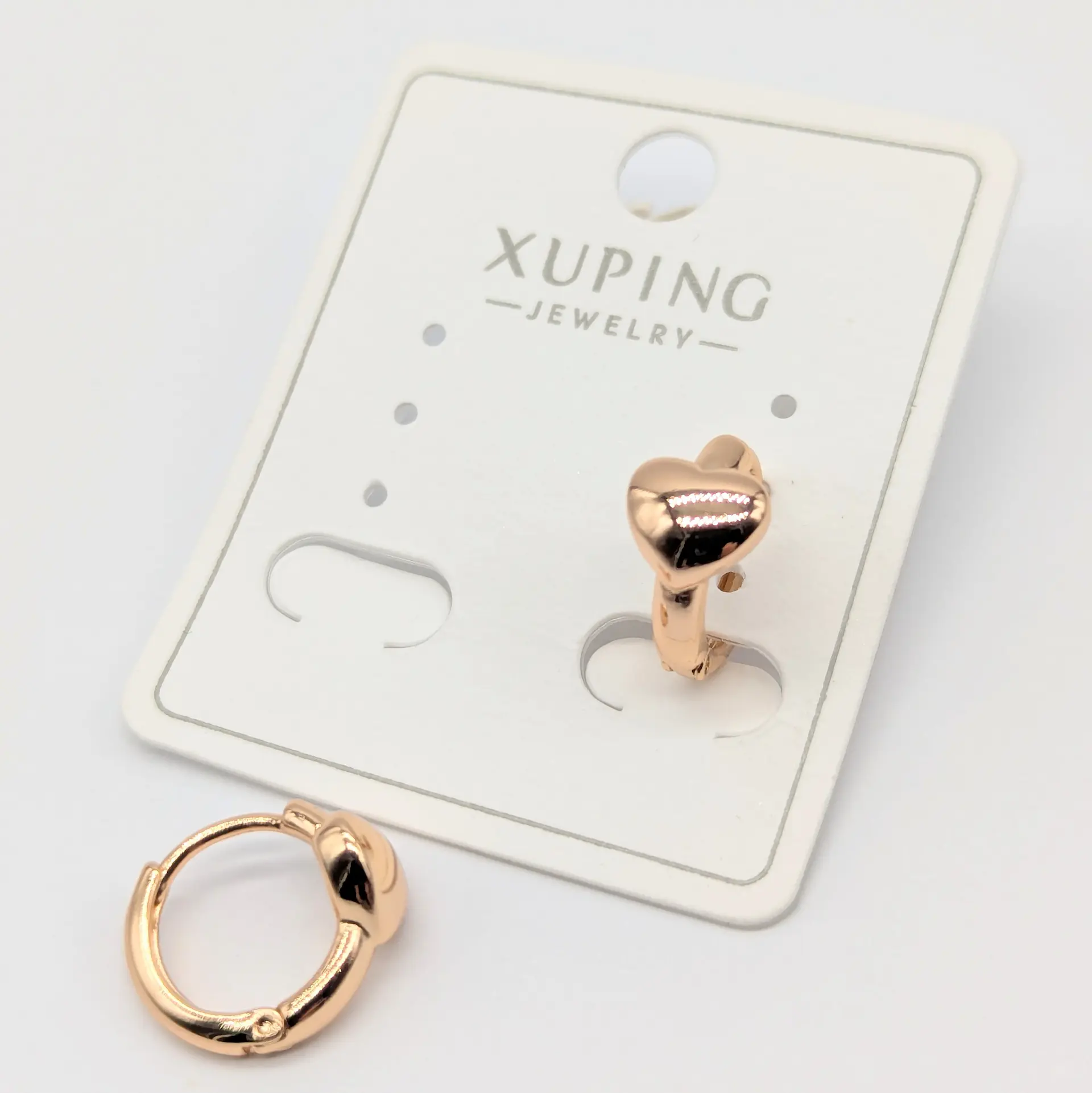 Сережки Xuping 18к «Ніжний Оберіг», 0.7*1.2 см
