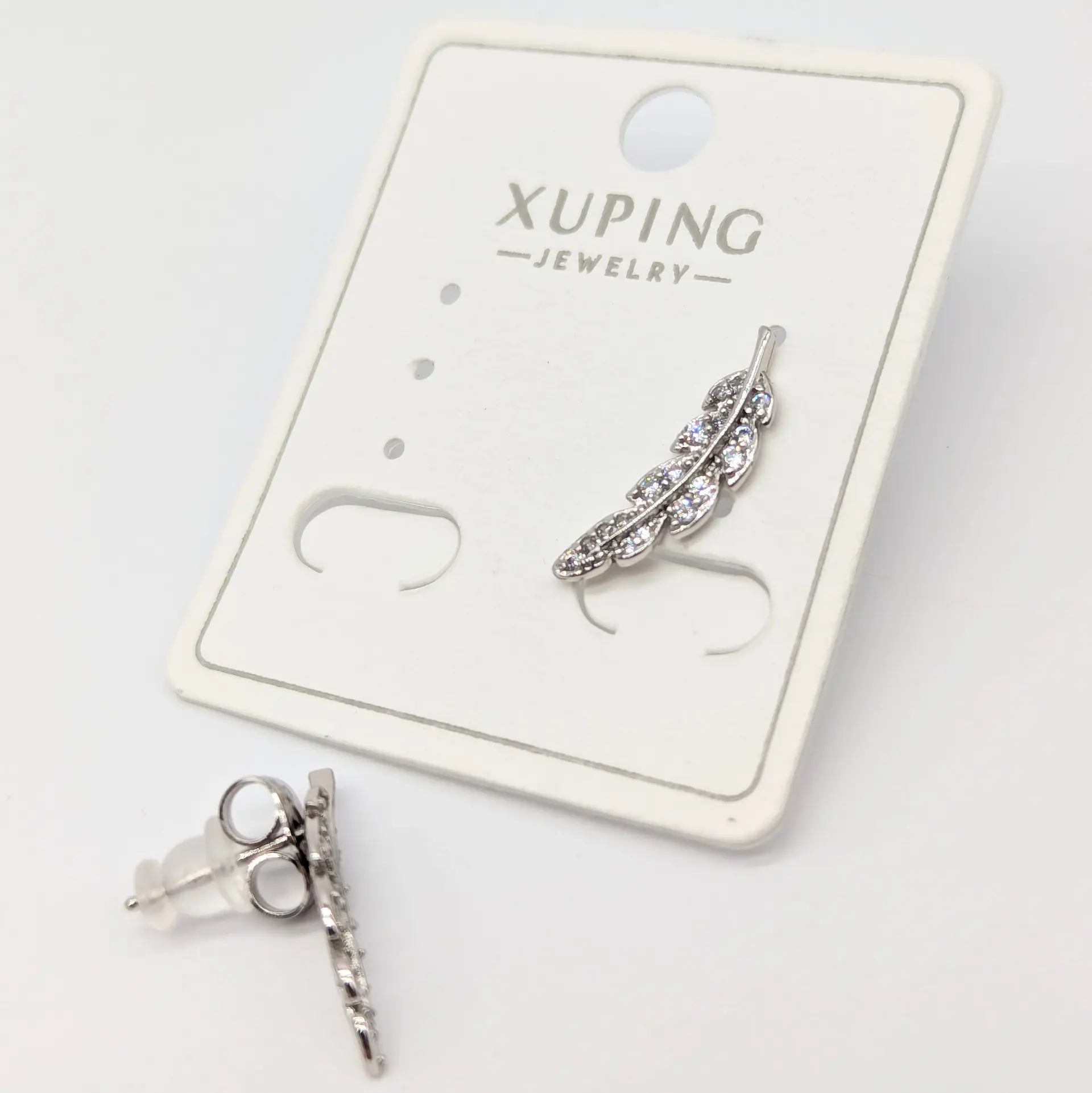 Сережки Xuping «Срібна Пір’їнка», 0.6*1.9 см