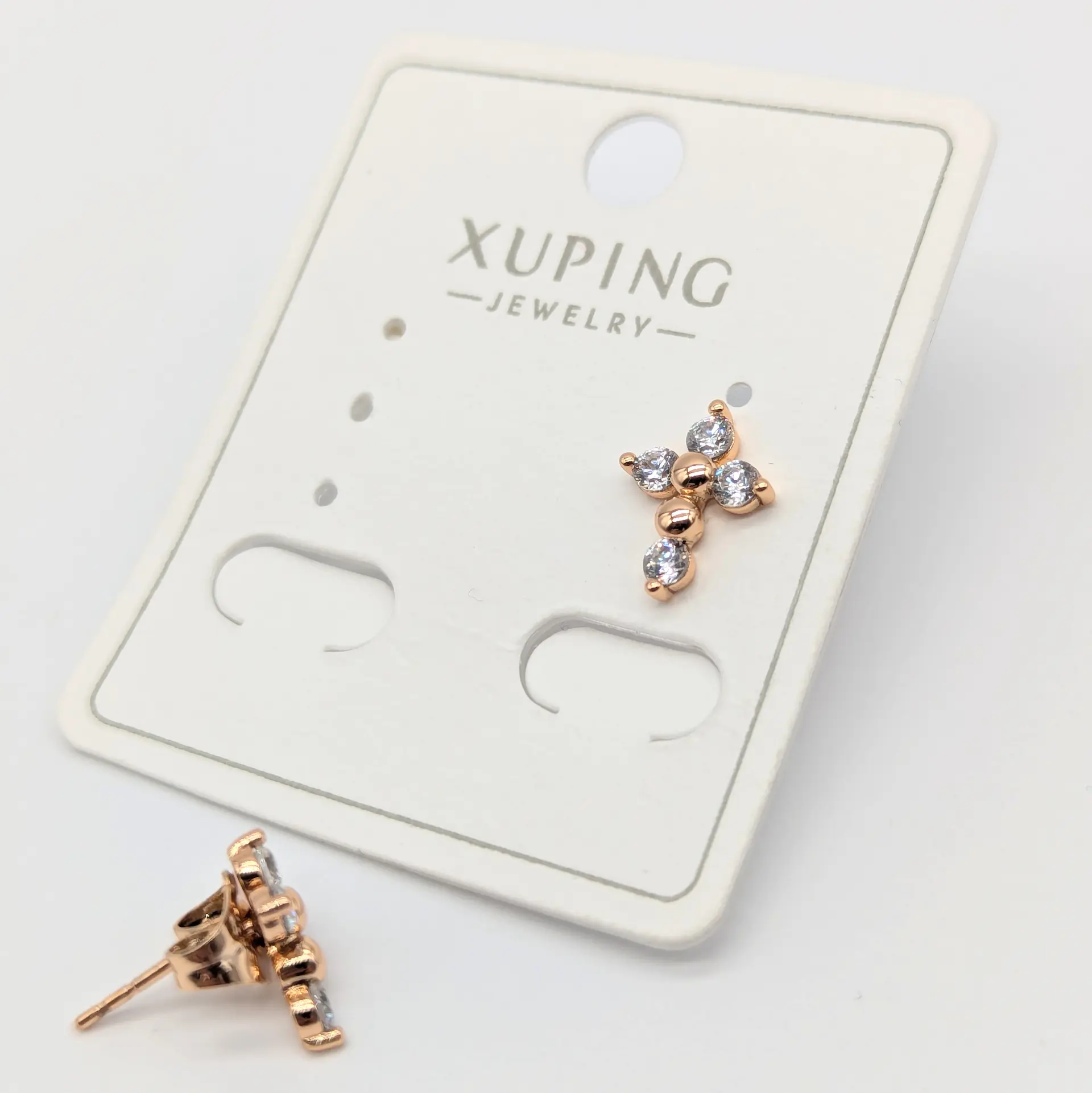 Сережки Xuping 18к «Золоте Сяйво Хреста», 0.8*1.1 см