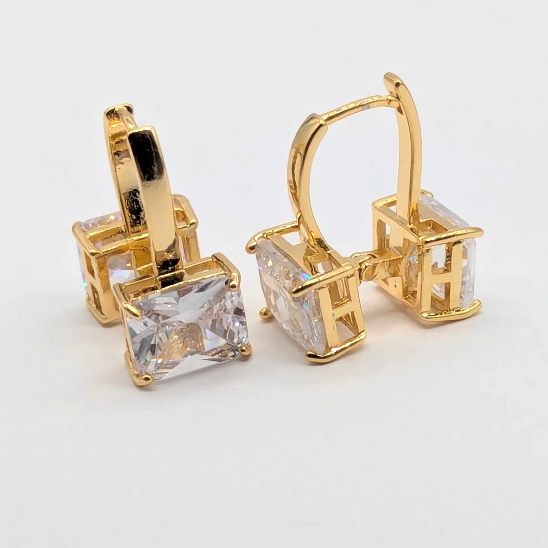 Сережки  ЛЗ «Кришталевий Куб», 1*2.2 см