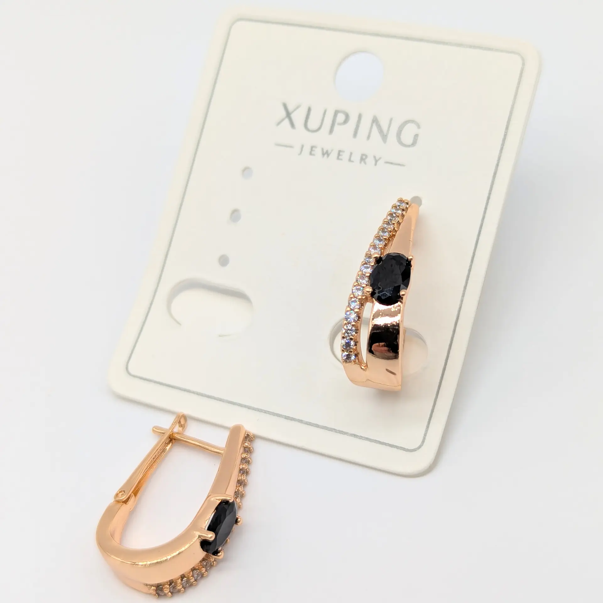 Сережки Xuping 18к «Чорний Діамант», 0.6*2.1 см