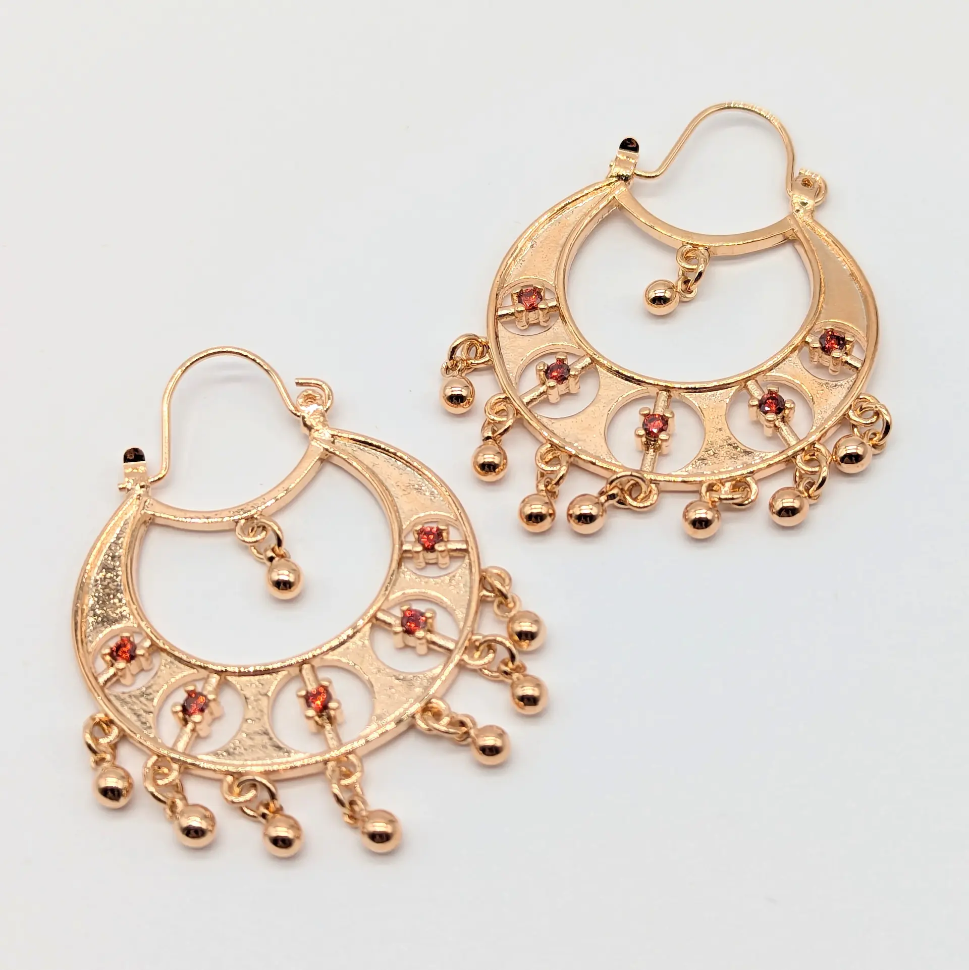 Сережки Xuping 18к «Східний Танок», 3.1*4.5 см