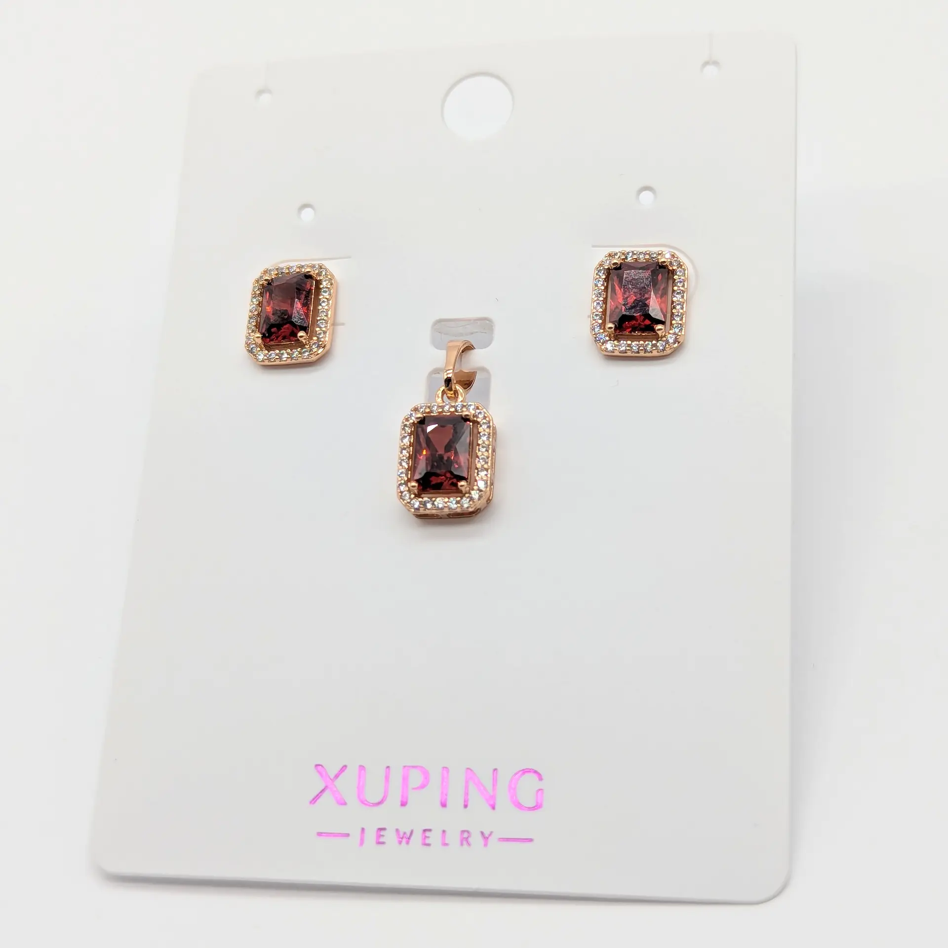 Набір Xuping 18к «Рубіновий Блиск Класик», сережки 0.9*1 см, кулон 0.9*1 см