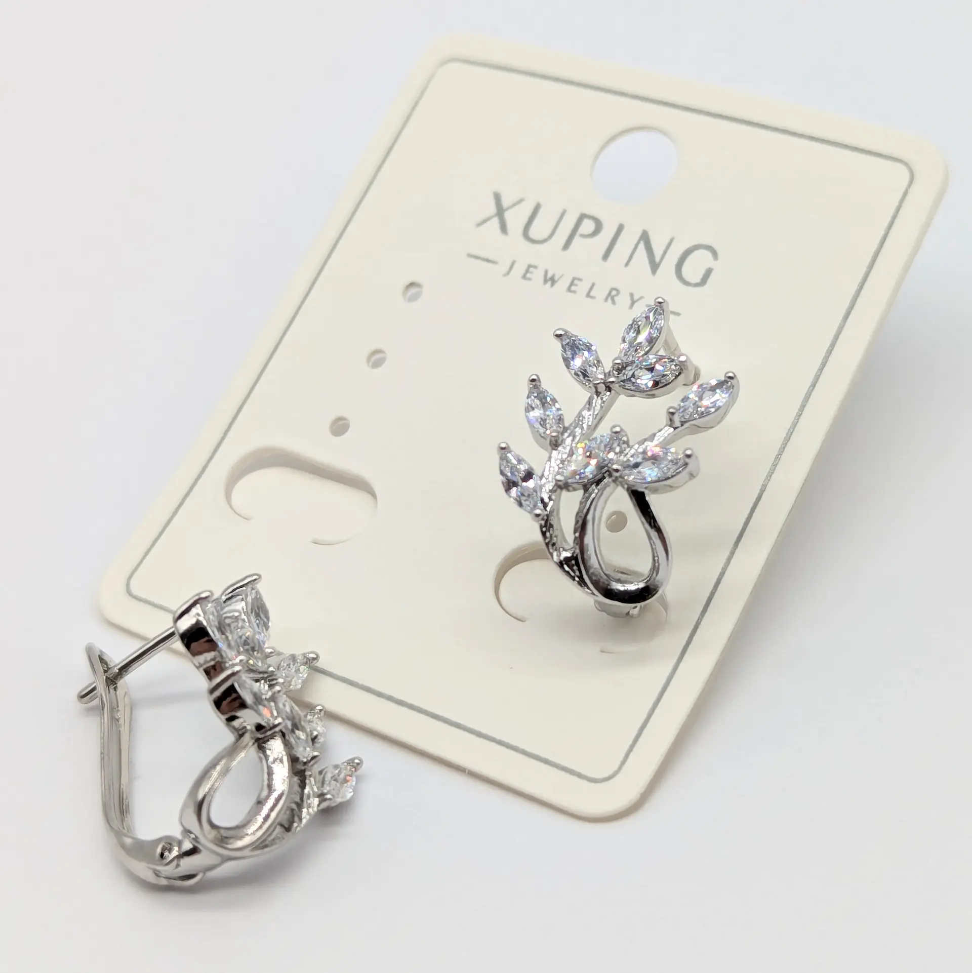 Сережки Xuping срібло «Кришталеві гілки Ельвіра», 1.2*1.7 см