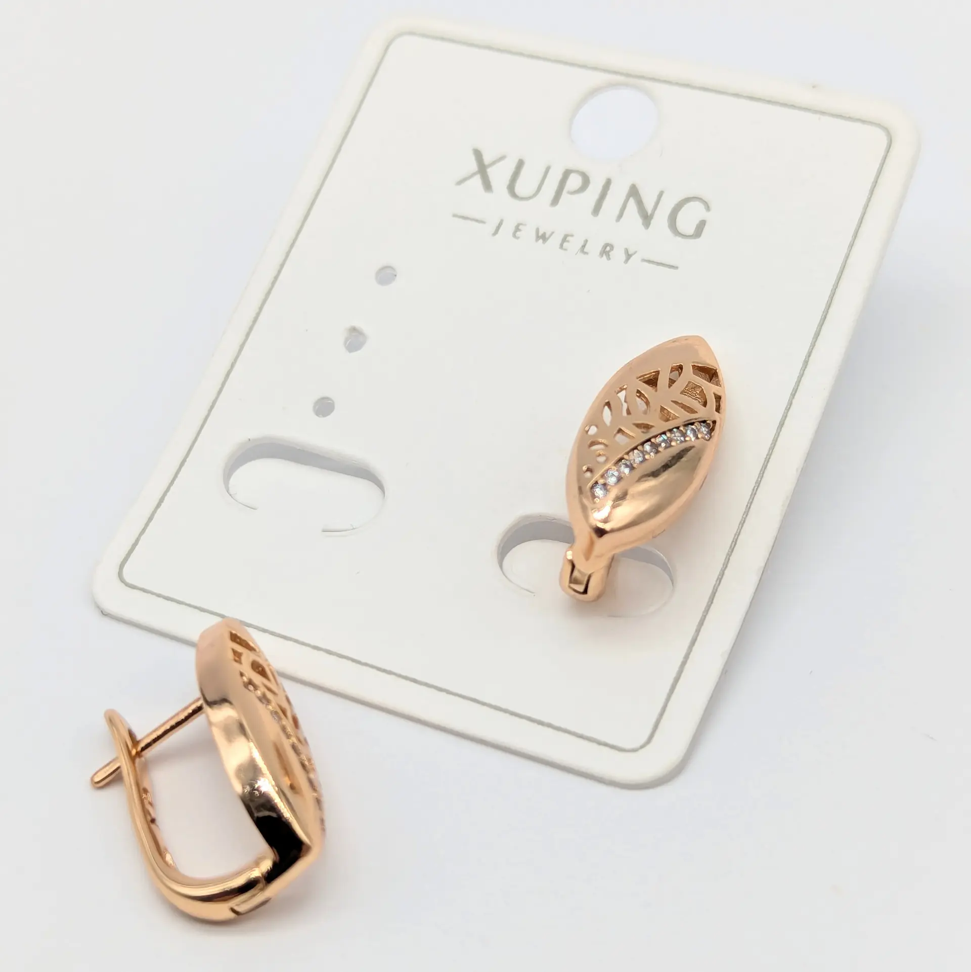 Сережки Xuping 18к «Листя Елізіум», 0.7*1.7 см