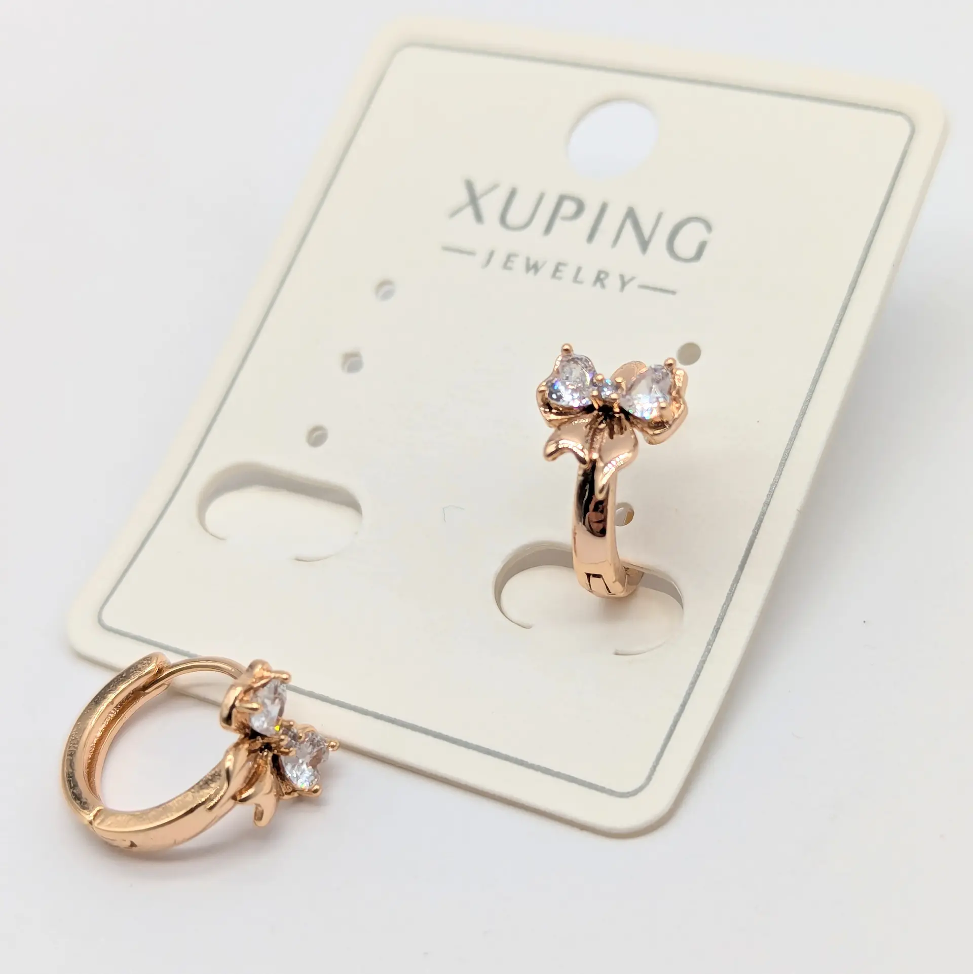 Сережки Xuping 18к «Дует Сердець Амелія», 0.8*1.2 см